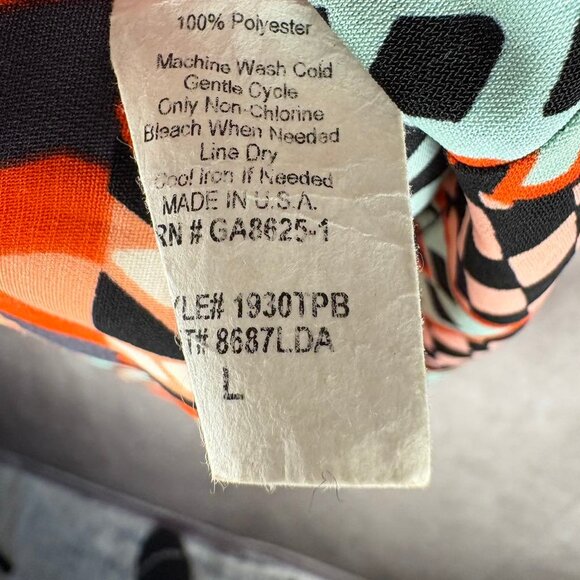 Renee C. Geometric Tribal Sleeveless Blouse – Size Large, Made in USA - Picture 6 of 6